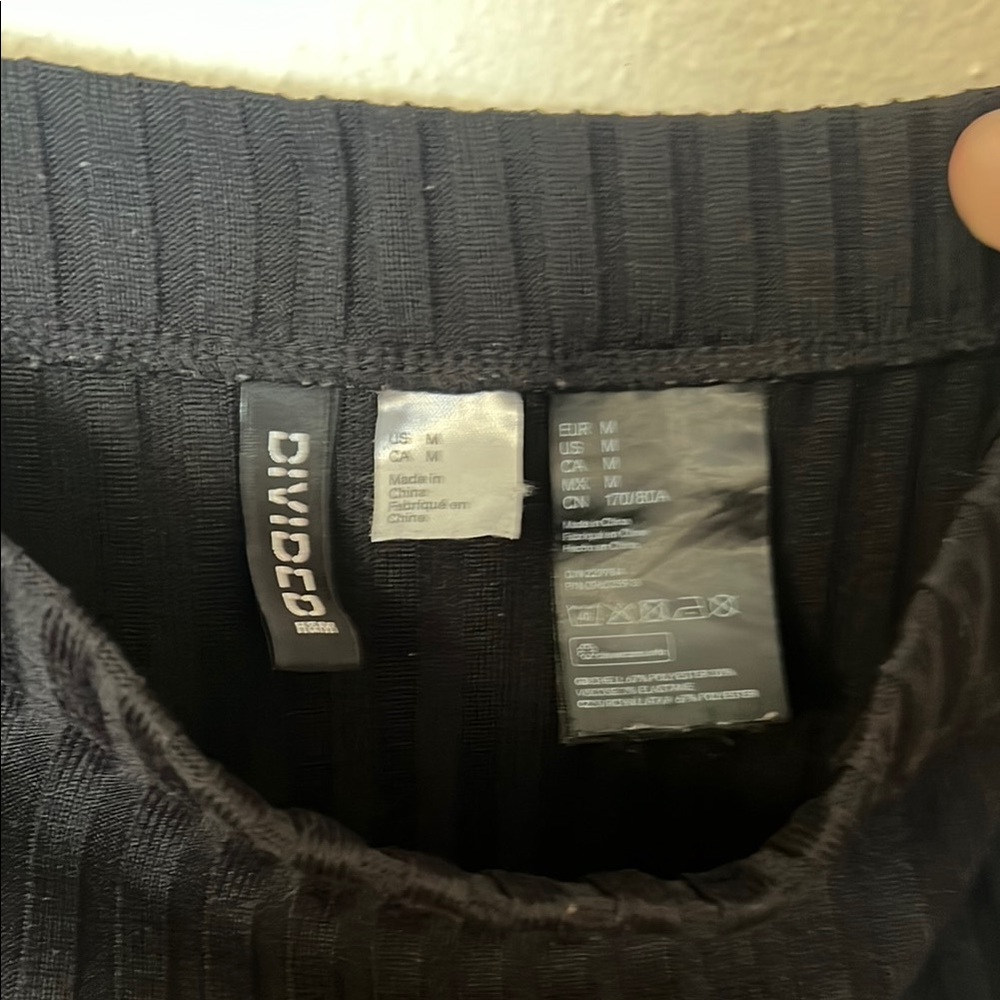 Divided Black Maxi Pencil Skirt with Double Slit - Picture 2 of 4